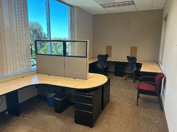 Cubicle Image 7